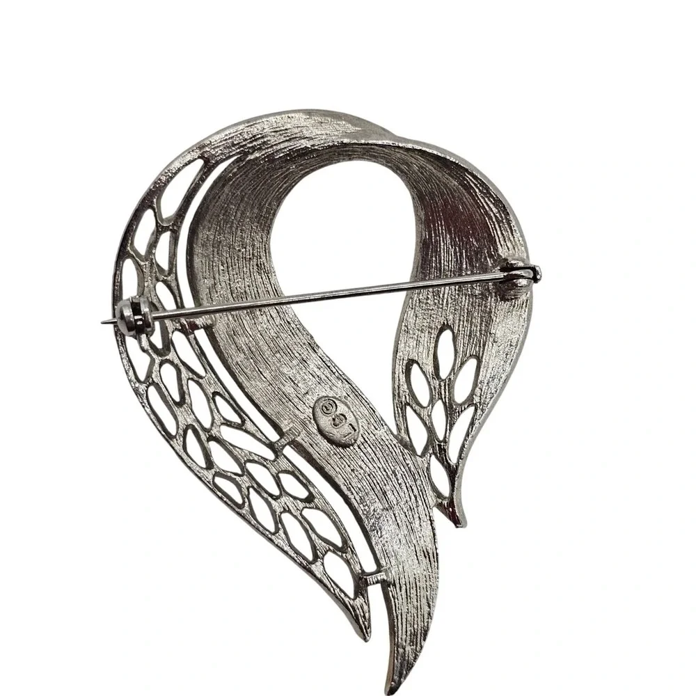 Abstract Ribbon Teardrop and Circle Brooch Silver Tone Openwork Sculptural 2pc